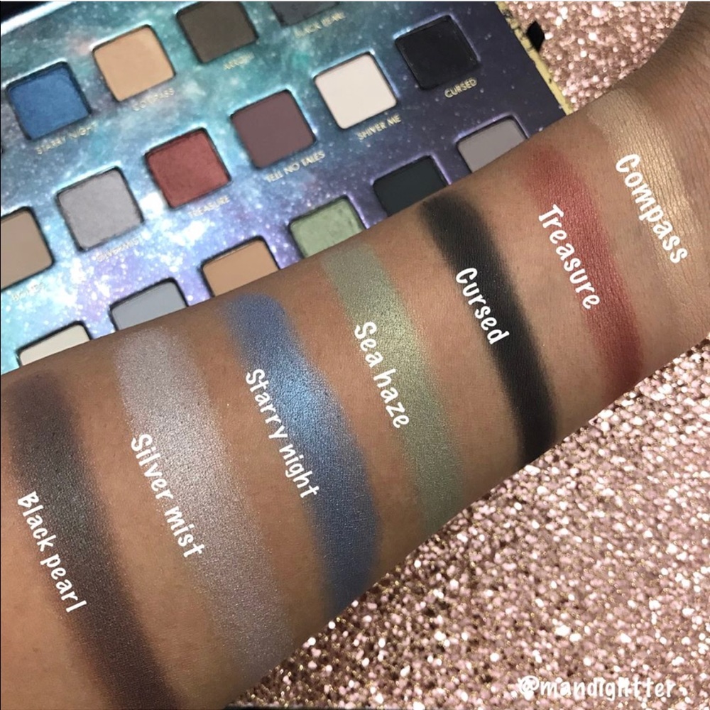 LORAC eyeshadow palette - Picture 4 of 8